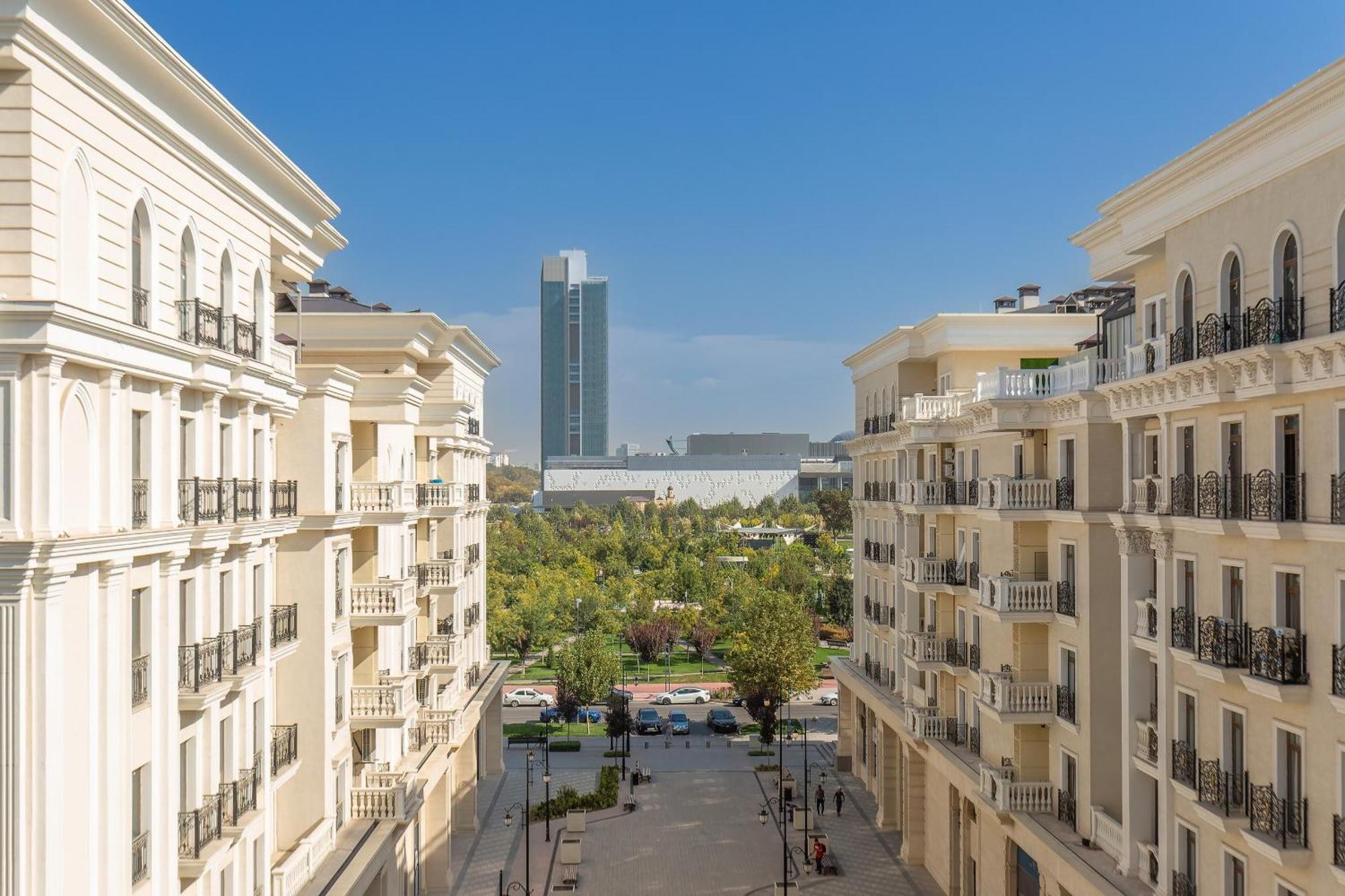 Boulevard 114 Ташкент Екстериор снимка